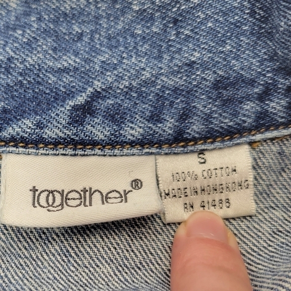 Together Vintage Jean Jacket with Embroidery Size Small - Picture 10 of 13